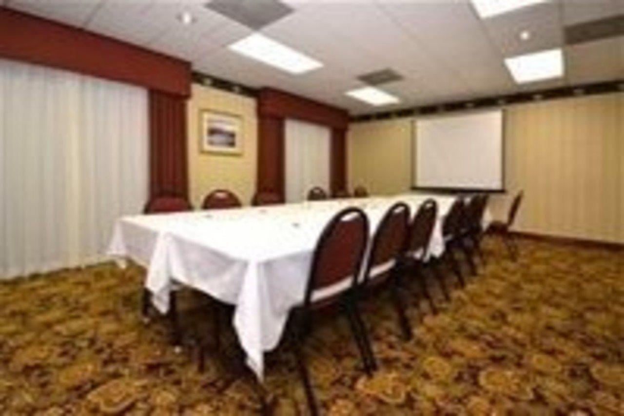 Best Western Plus Hobby Airport Inn And Suites Houston Facilities photo